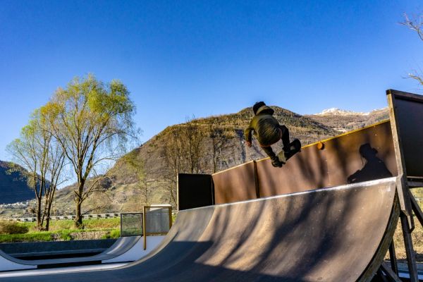 skate-park-sondrioA9D9F1A8-D507-0F41-4121-57B9D7AD27AA.jpg